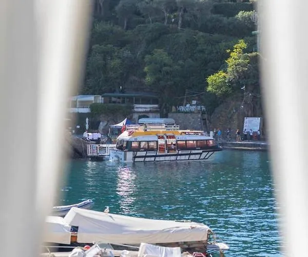 Lejlighed Above The Sea *