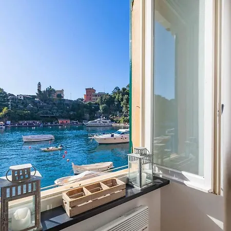 Apartment Above The Sea *